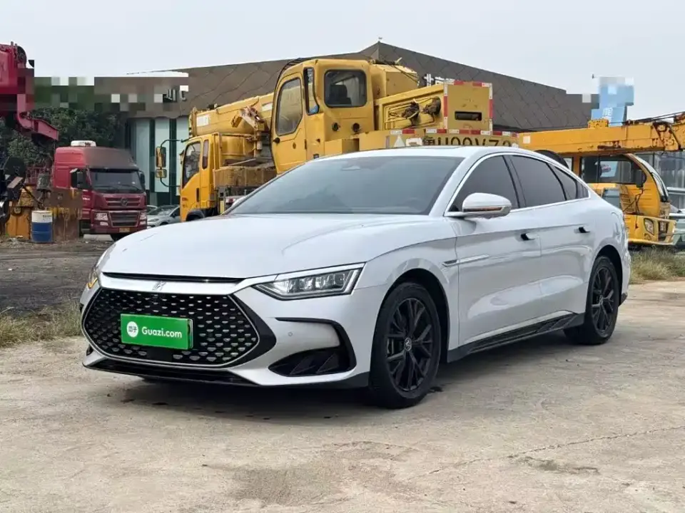 BYD Han DM-i Glory Edition 121KM Premium 2024