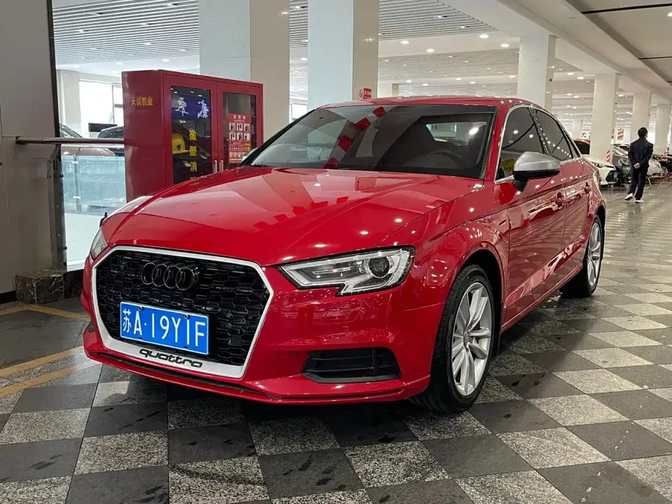 Audi A3 30th Anniversary Limousine 35 TFSI Progressive 2019