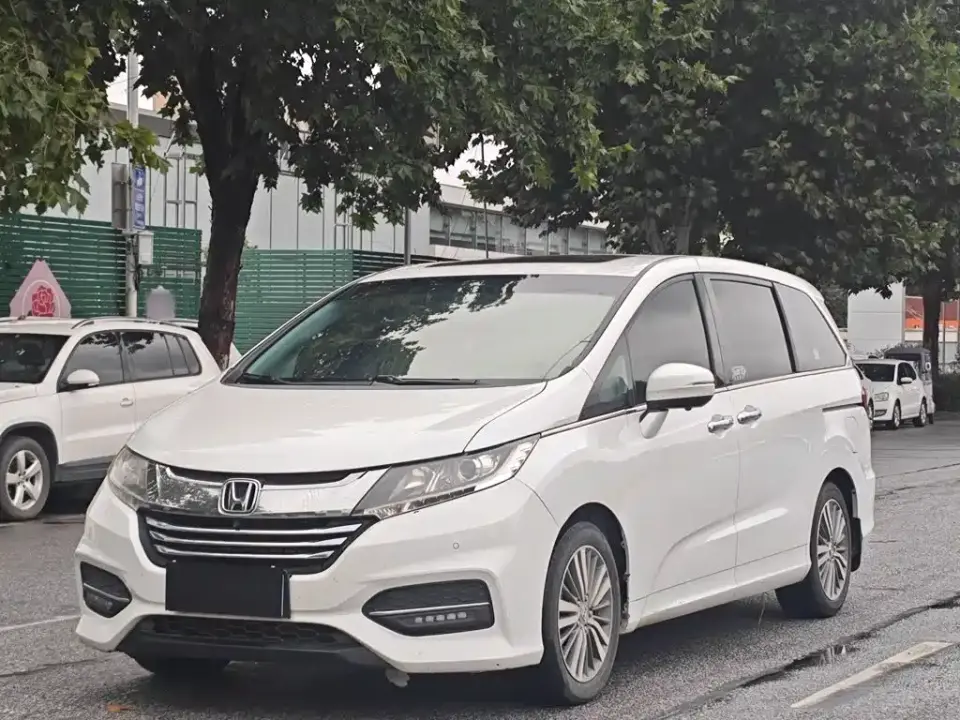 Honda Odyssey 2.4L Luxury Edition 2019