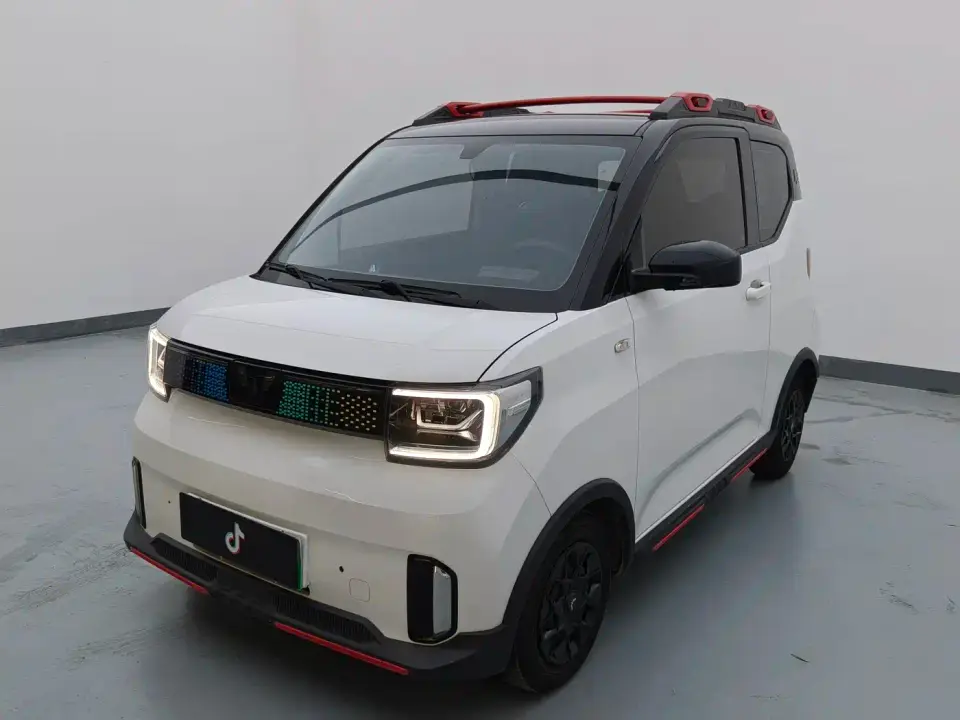 Wuling Motors Hongguang MINIEV GAMEBOY 300km Player Edition LFP 2022