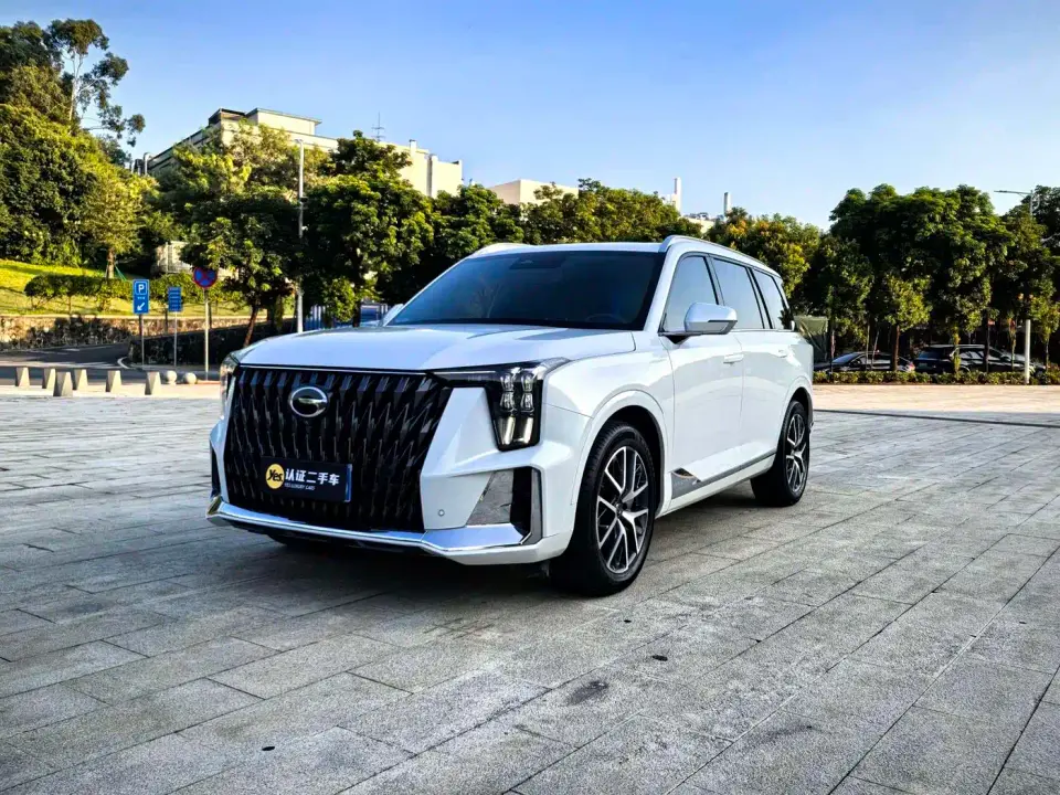 GAC Trumpchi GS8 Dual Engine Series 2.0TM 2WD Premium Edition (7-Seater) 2022