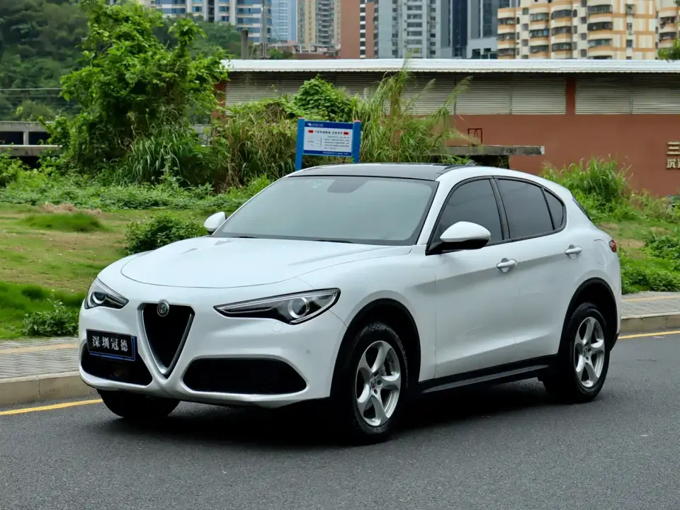 Alfa Romeo Stelvio 2.0T 200HP Elite 2019