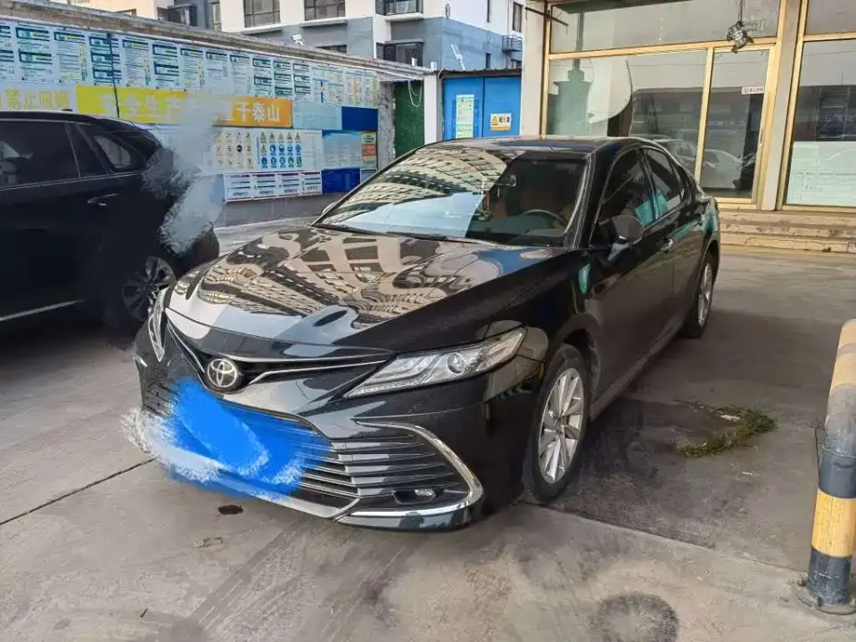 Toyota Camry 2.0GVP Leading Edition 2022
