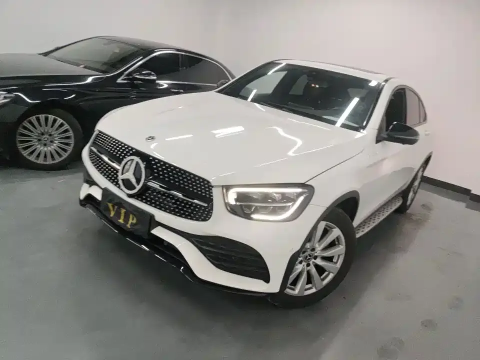 Mercedes-Benz GLC Coupe GLC 260 4MATIC Coupe SUV 2021