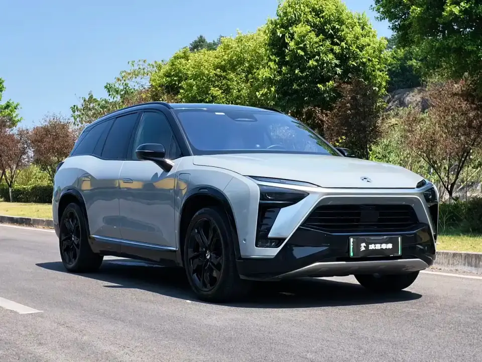 NIO ES8 450KM Signature Edition 6-Seater 2022