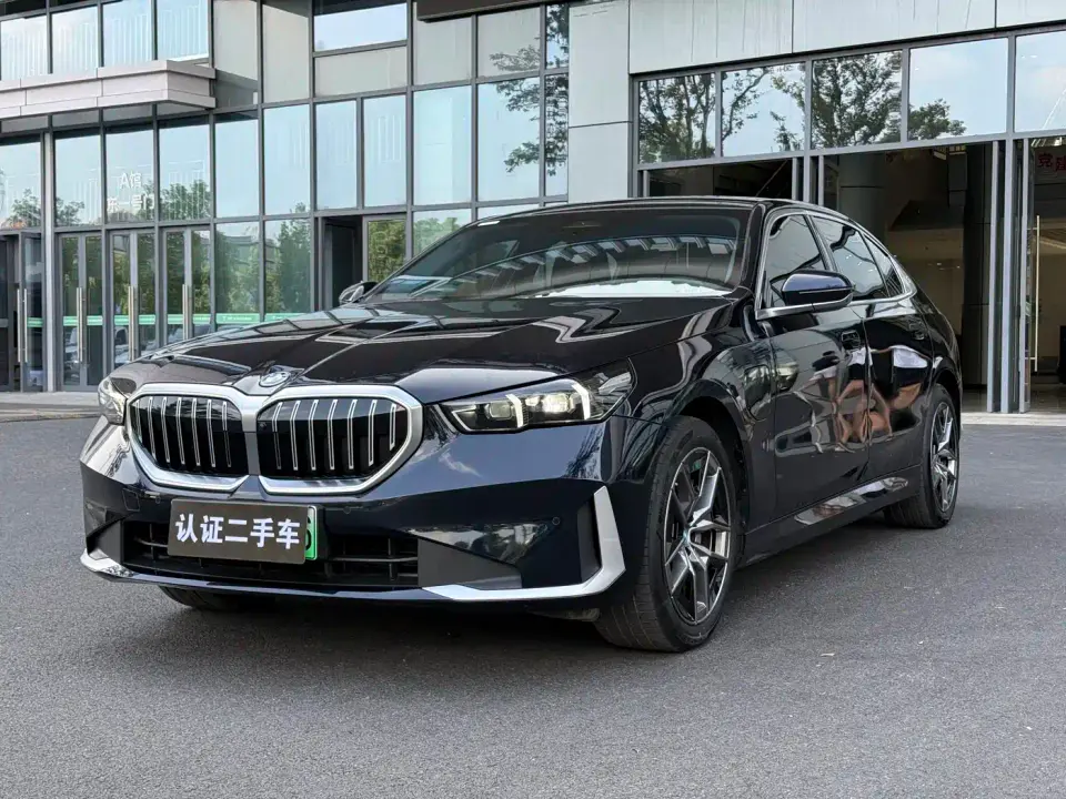 BMW i5 eDrive 35L Premium Luxury Package 2026