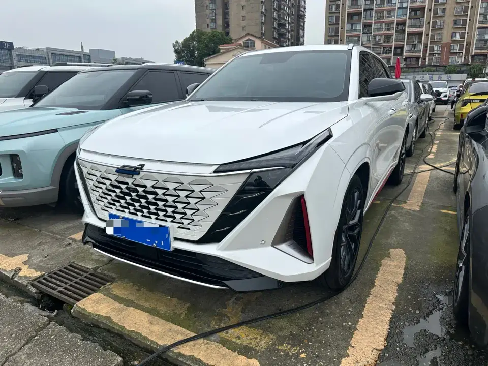 Changan Oshan Z6 Blue Whale 1.5T DCT Smart Enjoyment 2024