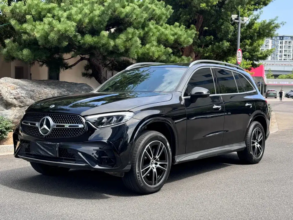 Mercedes-Benz GLC-Class Model Year GLC 260 L 4MATIC Luxury 2024