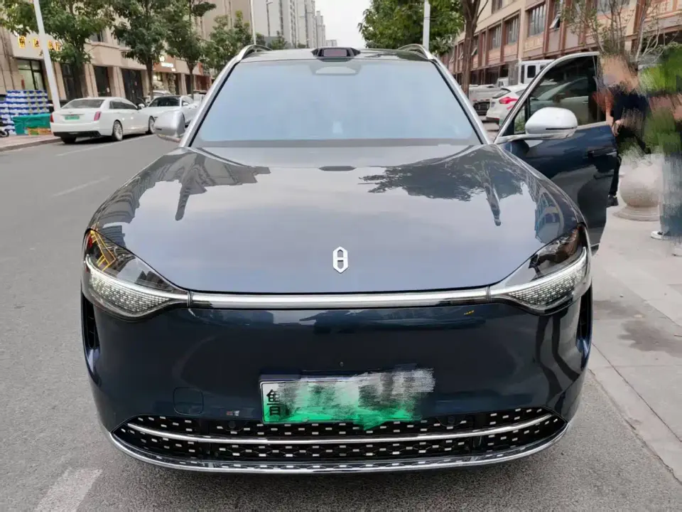 AITO Wenjie AITO M9 Extended Range Ultra 42kWh 6-Seater 2024