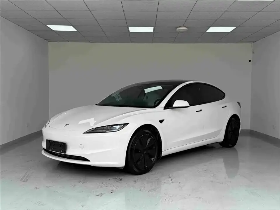 Tesla Model 3 Rear-Wheel Drive 2024