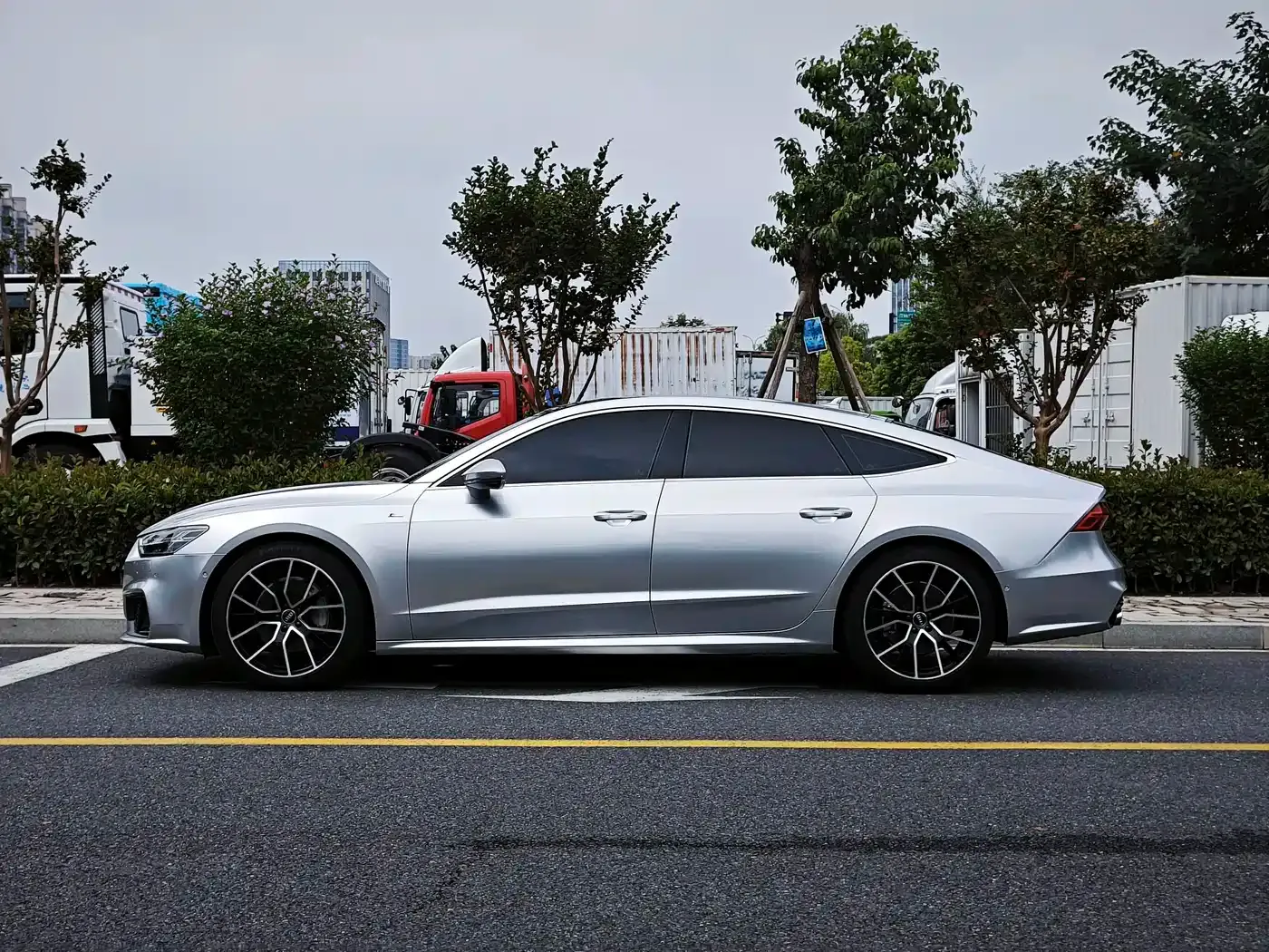 Audi A7 45 TFSI Premium Selection 2023 — фото 5