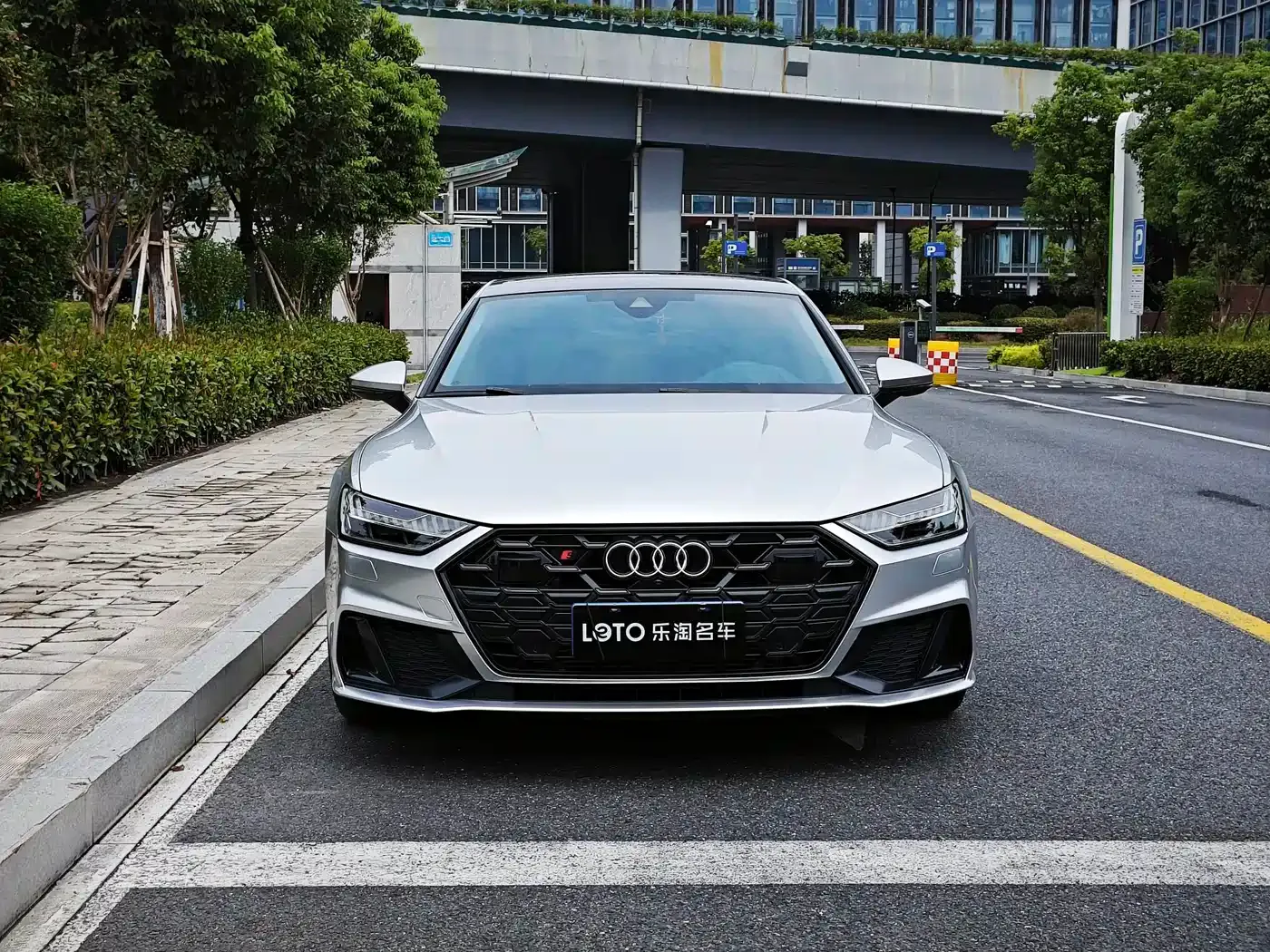 Audi A7 45 TFSI Premium Selection 2023 — фото 2