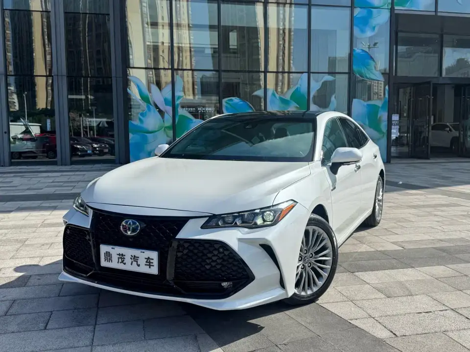 Toyota Avalon Hybrid 2.5L XLE Premium Edition China VI 2022