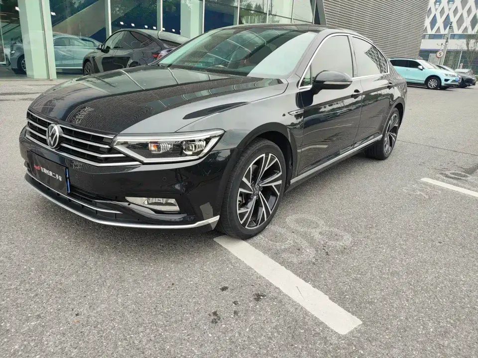 Volkswagen Magotan 330TSI DSG 30th Anniversary Edition 2022