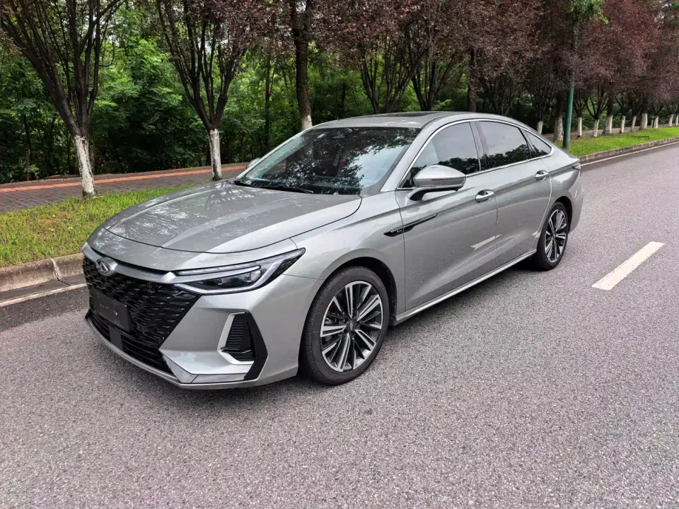 Chery Arrizo 8 1.6T DCT Elegance 2023