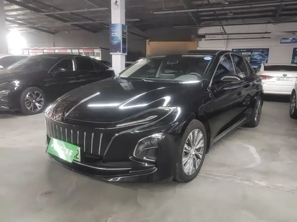 Hongqi E-QM5 620km PLUS 2023