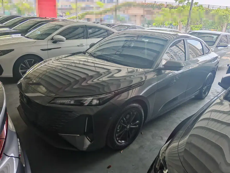 Changan Yida Blue Whale NE 1.5T GDI DCT Enjoyment Edition 2023