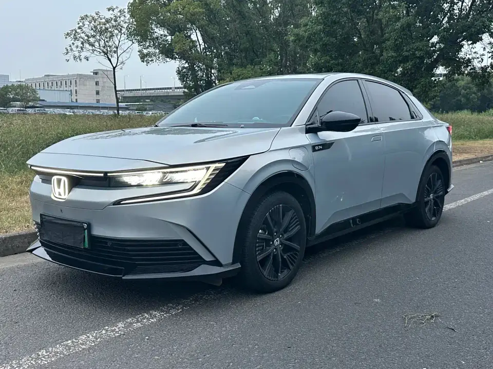 Honda e:NP2 Extreme Wave 2 Advanced Edition 2024