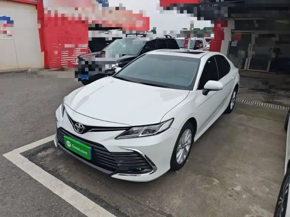 Toyota Camry 2.0GVP Leading Edition 2023