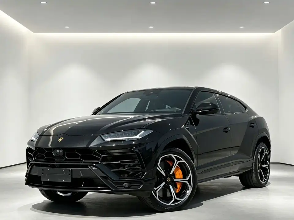 Lamborghini Urus 4.0T V8 2022