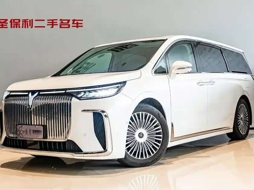 Voyah Auto Voyah Dreamer PHEV AWD Flagship Kunpeng Edition 2025
