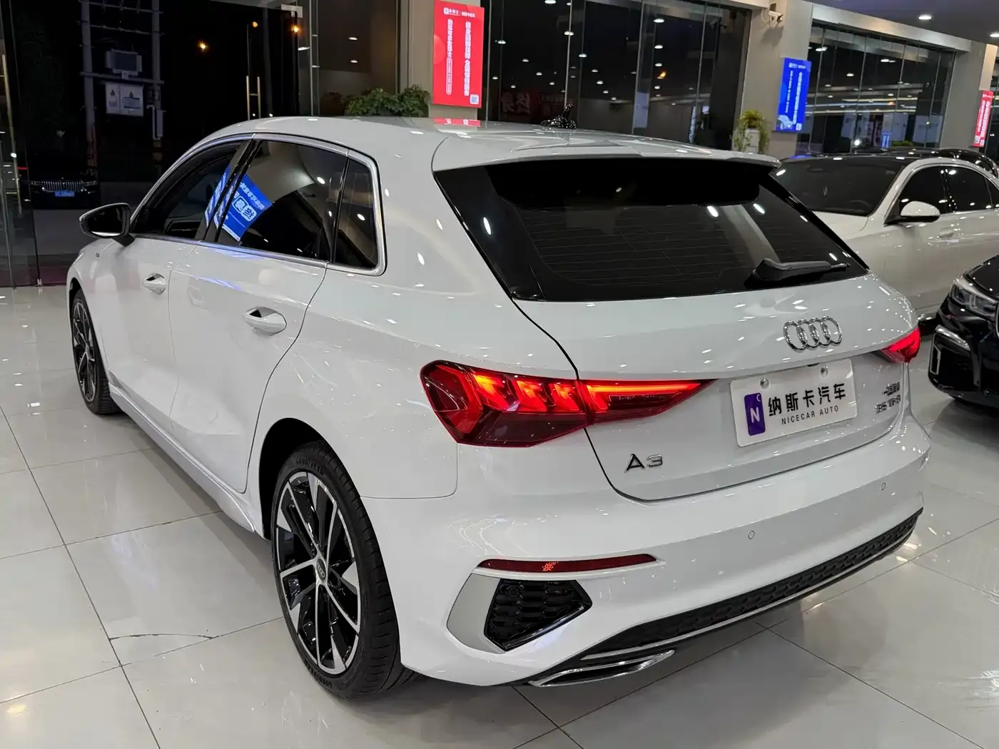 Audi A3 Facelift Sportback 35 TFSI Fashion Sport 2023 — фото 5