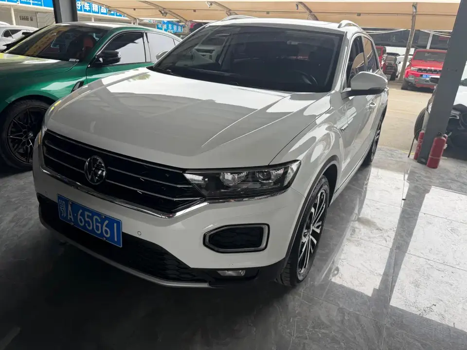 Volkswagen T-ROC 280TSI DSG 2WD Comfort PLUS 2023