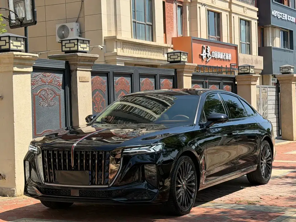 Hongqi H9 Facelift 2.0T 2WD Flagship Private Style Edition 5-seater 2026