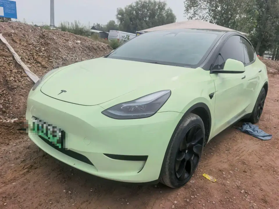 Tesla Model Y Rear-Wheel Drive Edition 2023