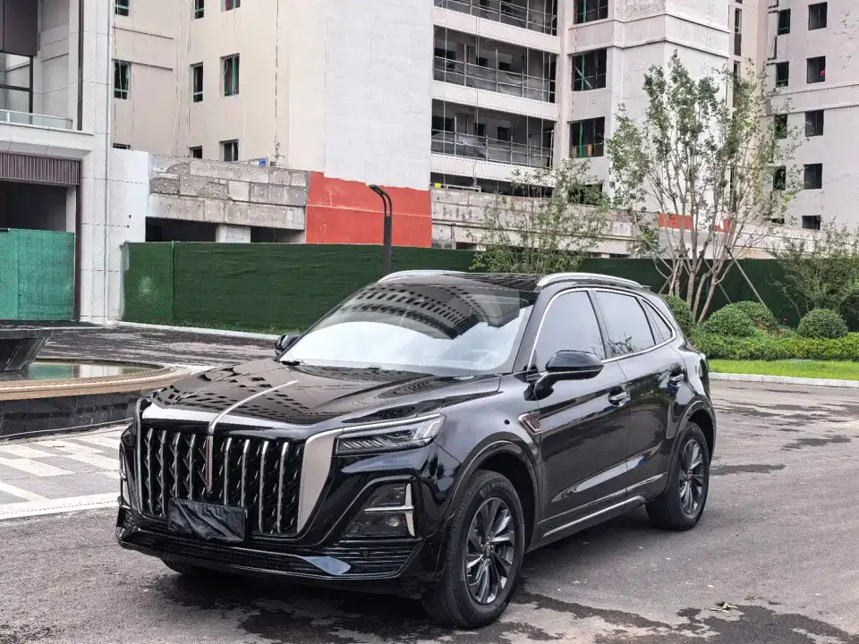 Hongqi HS5 2.0T Flag Enjoy Pro Edition 2023