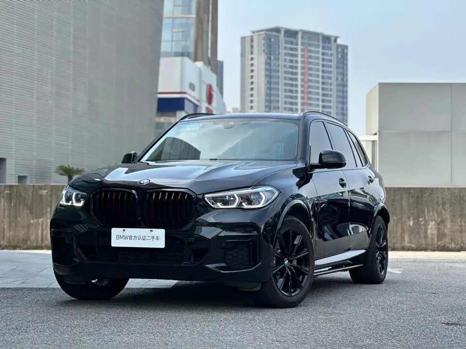 BMW X5 xDrive 30Li Premium M Sport Package 2023