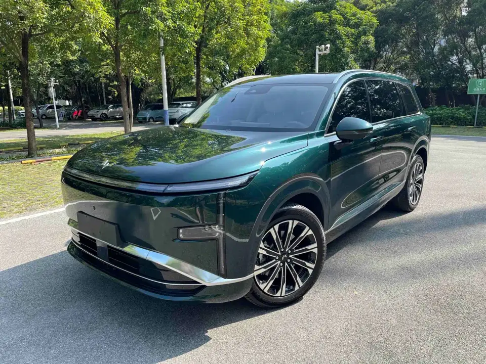 Wuling Motors Wuling Starlight L 1.5L Base Model 2026