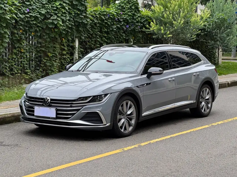 Volkswagen FAW-Volkswagen CC Shooting Brake 380TSI Hunter's Heart Edition 2023