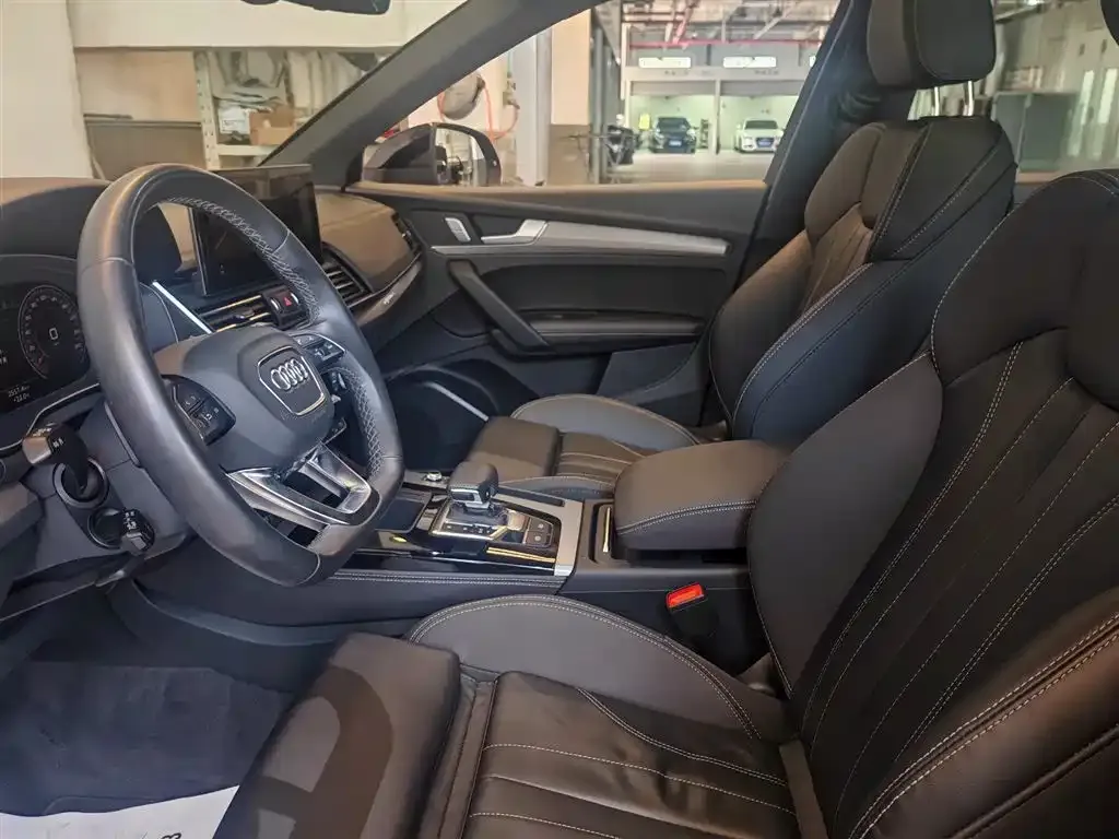 Audi Q5L Sportback 40 TFSI Fashion Style 2023 — фото 10