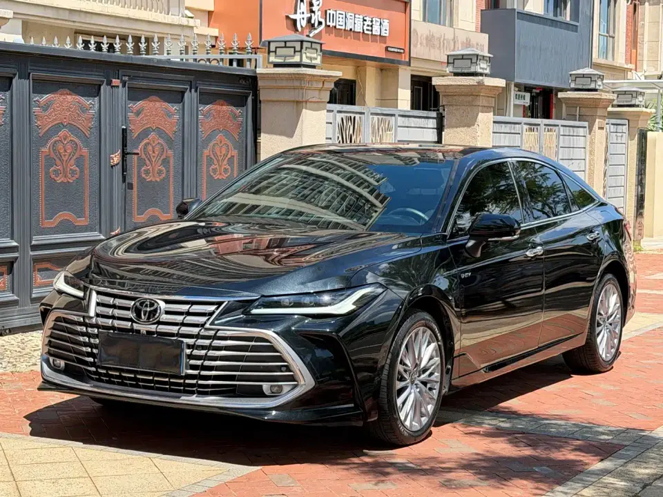 Toyota Avalon Model Hybrid 2.0L Prestige Edition 2024