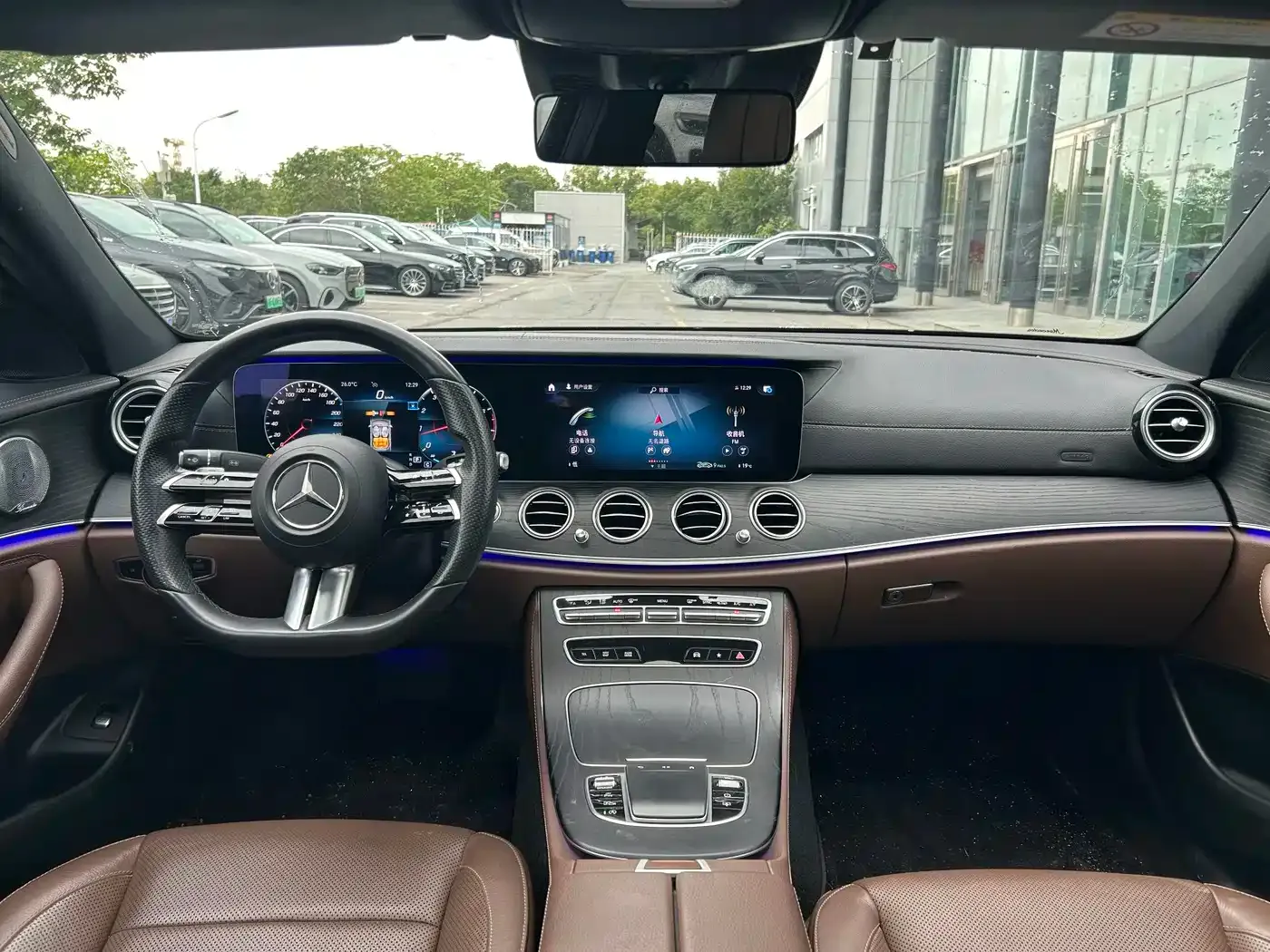 Mercedes-Benz E-Class E 300 L Sport Premium 2021 — фото 18