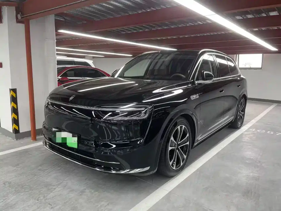 AITO Wenjie AITO M7 Extended Range Ultra AWD 5-Seater 2025