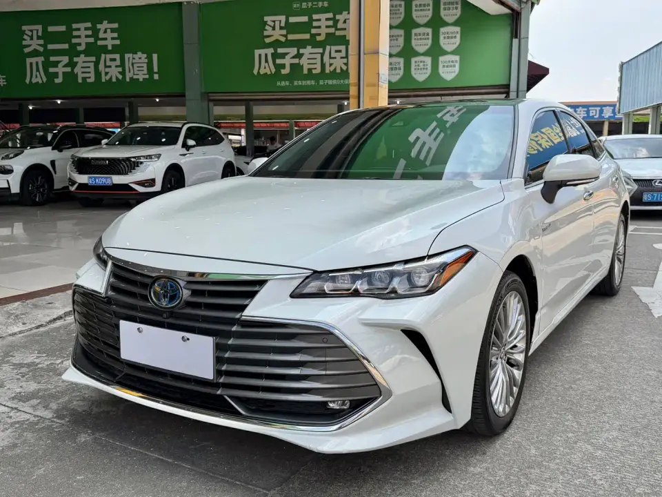 Toyota Avalon Hybrid 2.5L XLE Premium Edition China VI 2020