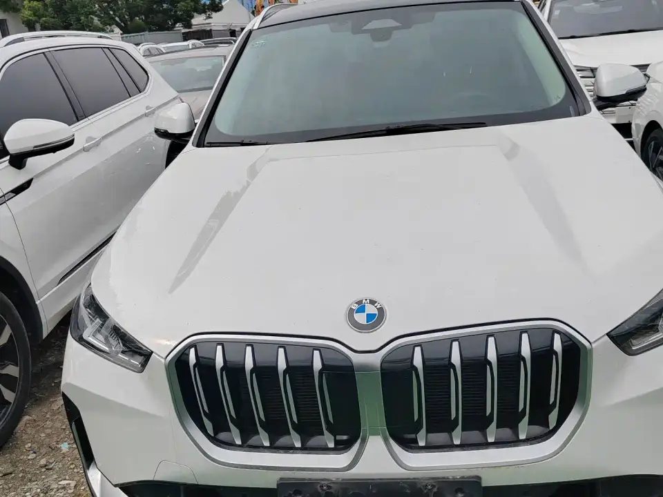 BMW X1 sDrive25Li X Design Package 2025