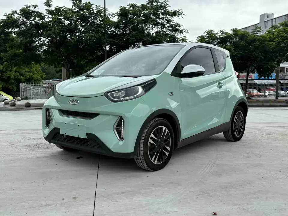 QQ New Energy Little Ant Sweet Pink Edition Light Sugar Version NCM Lithium 30kW 301km 2022