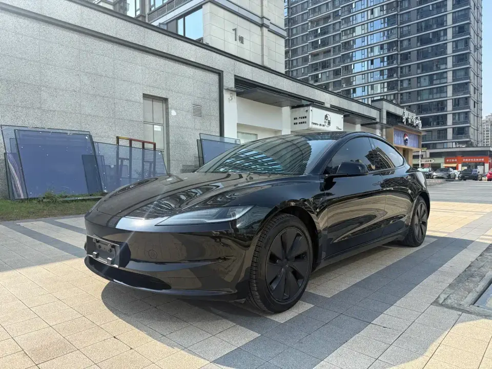 Tesla Model 3 Rear-Wheel Drive 2024