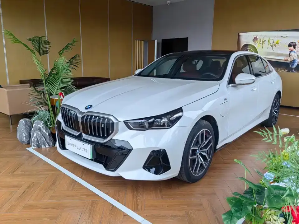 BMW i5 eDrive 35L M Sport Package 2026
