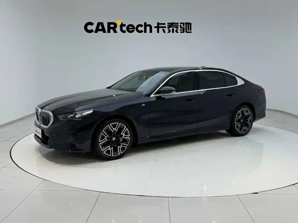 BMW 5 Series 530Li Premium M Sport Package 2025