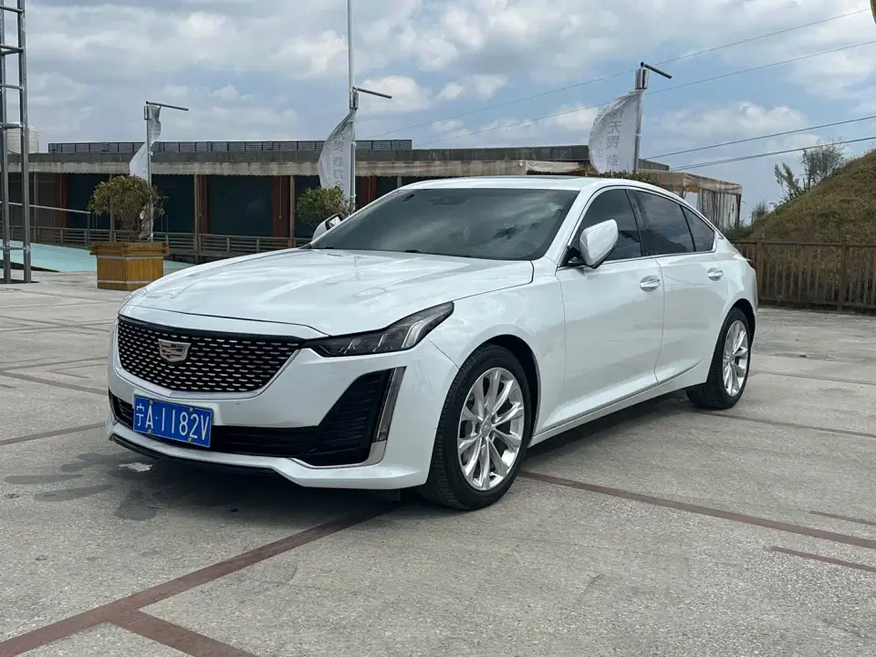 Cadillac CT5 28T Luxury Edition 2022