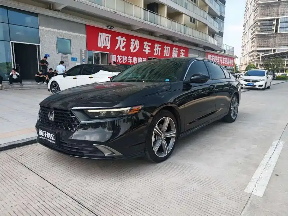 Honda Accord 260TURBO Premium Edition 2025