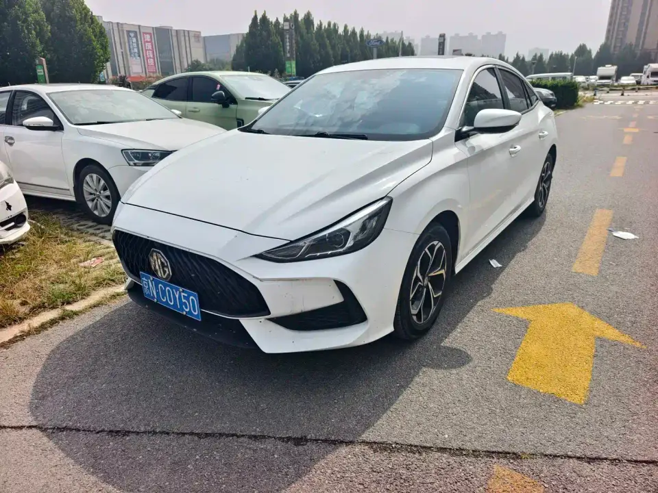 MG MG5 Model 180DVVT CVT Youth Luxury Edition 2022