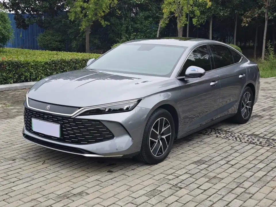 BYD Qin L DM-i Smart Drive 120KM Navigation Edition 2025