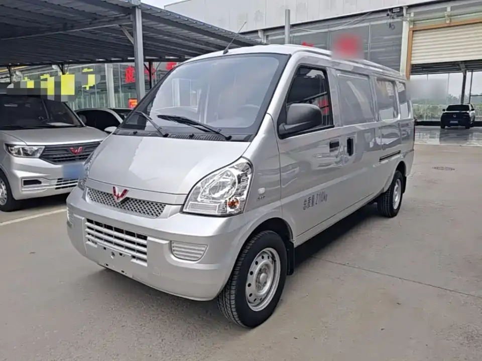 Wuling Motors Wuling Rongguang 1.5L Extended Basic Windowless Van 2-Seater L3C 2025