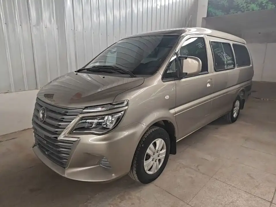 Dongfeng Fengxing Lingzhi M5L 1.6L Basic 7-seater 2024