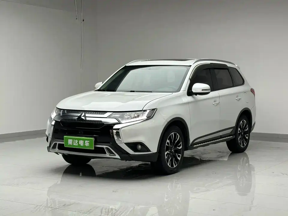 Mitsubishi Outlander 2.0L 2WD Enjoy 5-Seater China VI 2020